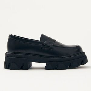 Alohas Trailblazer Loafer